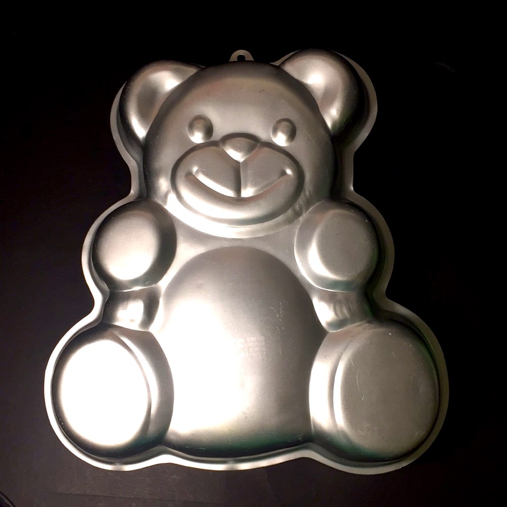 Vintage Cake Tin